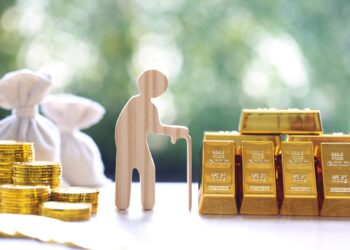 Featured image for: Gold for Retirement? Comparing 401(k) Gold ETFs vs. Precious Metals IRA