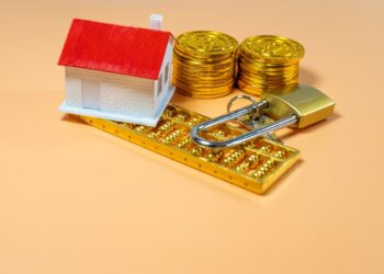 Featured image for: How to Use Gold as Collateral vs. Using Your Home Equity